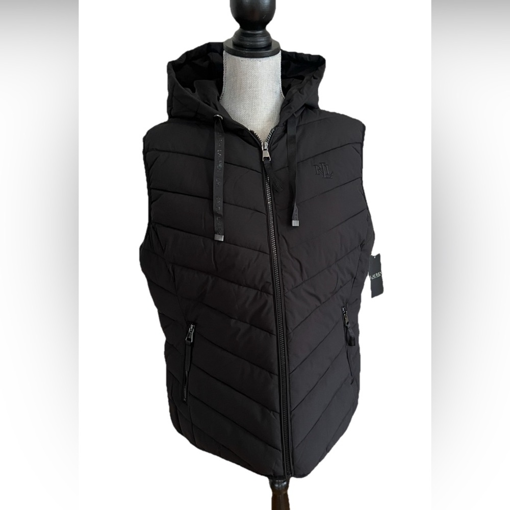 Lauren Ralph Lauren Hooded Stretch Puffer Vest in Black. Size L.